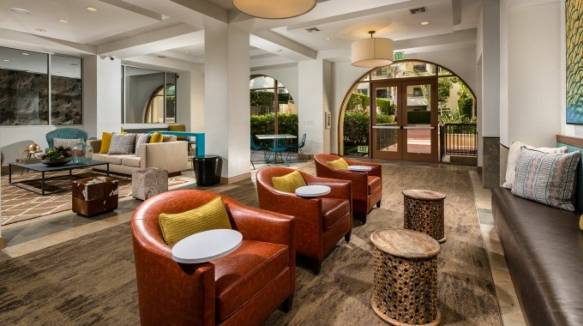 Global Luxury Suites At Tiverton Ave 洛杉矶 外观 照片